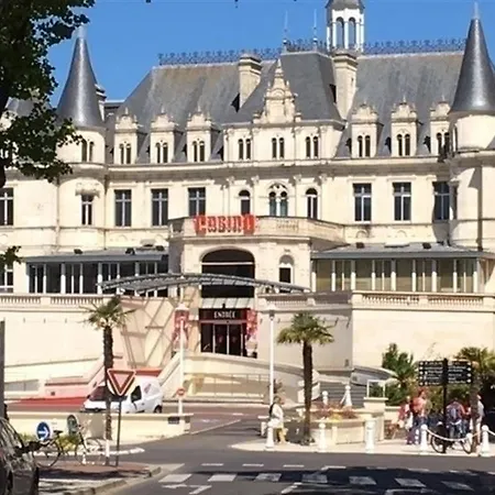 Appartement - *